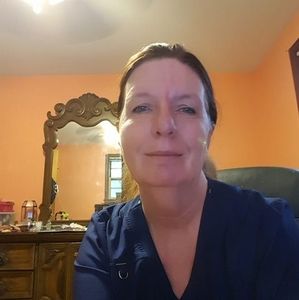 Meet your Posher, Ellen